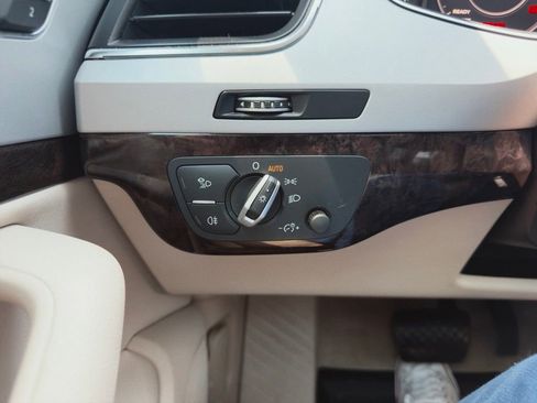 Used 2019 Audi Q7 2.0T Premium Plus w/ Premium Plus Package AWD/4WD image 10