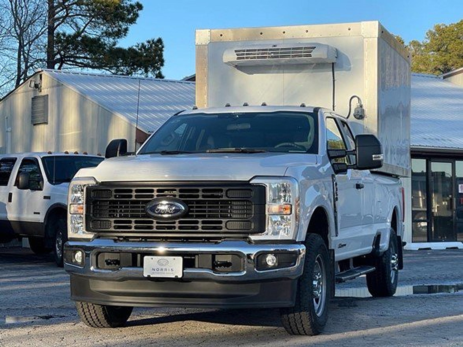 New 2025 Ford F350 XL w/ XL Chrome Package AWD/4WD image 7