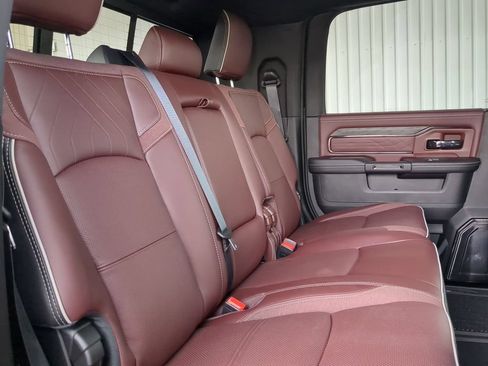 New 2026 RAM 2500 Limited AWD/4WD image 7