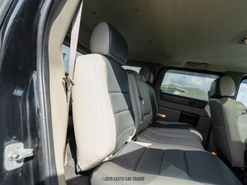 Used 2004 HUMMER H2 w/ Preferred Equipment Group image 69