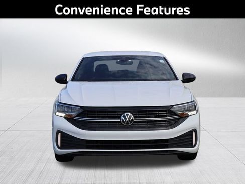 Used 2023 Volkswagen Jetta Sport FWD image 3