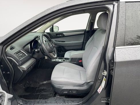 Used 2019 Subaru Outback 2.5i Premium AWD/4WD image 9