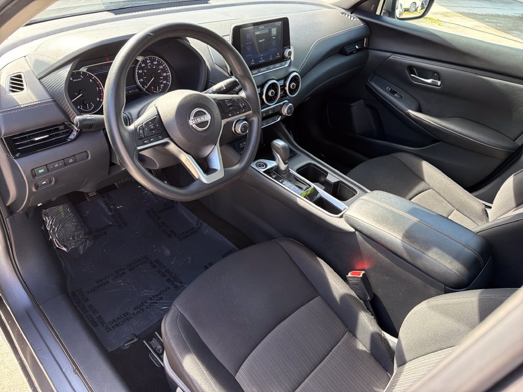 Used 2024 Nissan Sentra SV FWD image 13