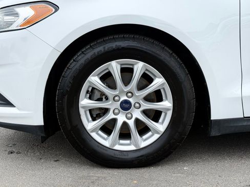 Used 2016 Ford Fusion S FWD image 11