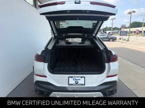 Used 2023 BMW X6 xDrive40i w/ Executive Package AWD/4WD image 8