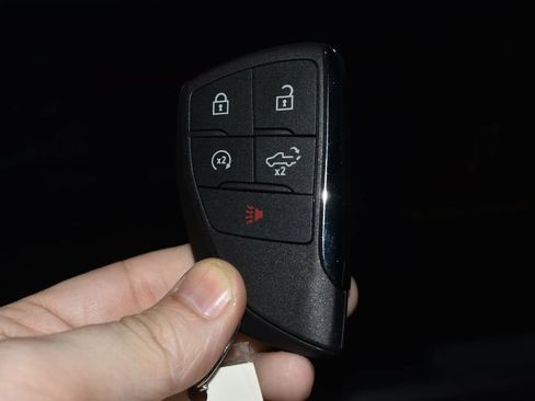 Used 2024 GMC Sierra 1500 Elevation image 14