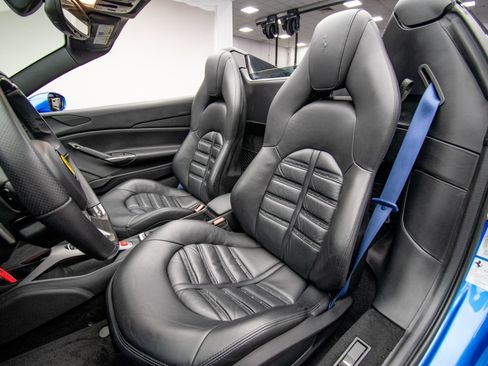 Used 2017 Ferrari 488 Spider RWD image 20