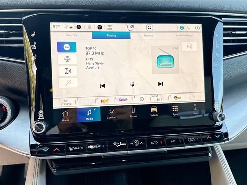 New 2026 Jeep Grand Wagoneer 2WD image 15