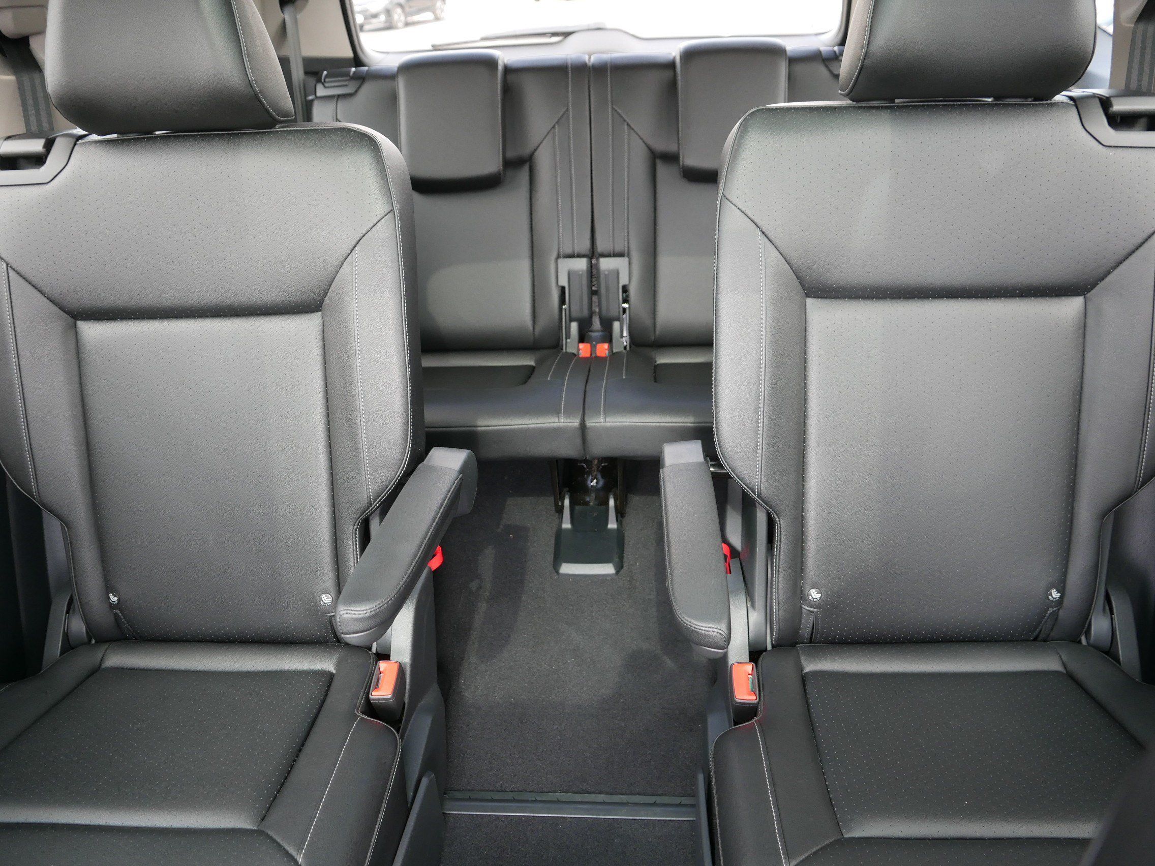 Used 2019 Volkswagen Atlas SEL AWD/4WD image 13