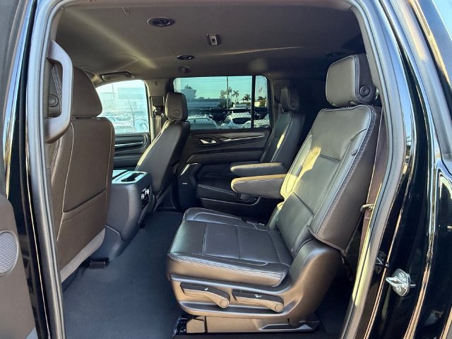 Certified 2024 GMC Yukon XL Denali AWD/4WD image 12
