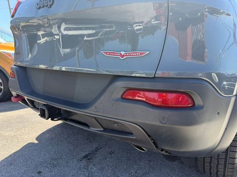 Used 2014 Jeep Cherokee Trailhawk w/ Technology Group image 5