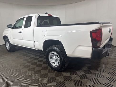 Used 2021 Toyota Tacoma SR image 7