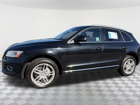 Used 2017 Audi Q5 2.0T Premium Plus w/ Technology Package AWD/4WD image 8