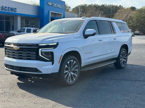 New 2026 Chevrolet Suburban High Country w/ Sun And Tow Package AWD/4WD image 6