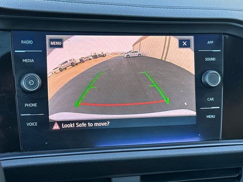 Used 2019 Volkswagen Jetta SEL image 19