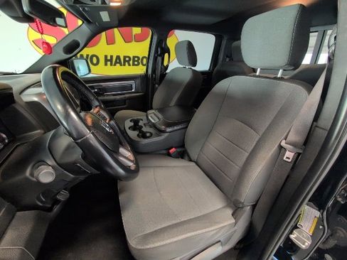 Used 2022 RAM 1500 Classic Warlock image 10