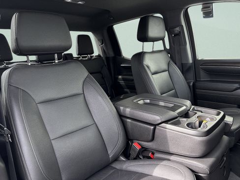 Used 2024 GMC Sierra 1500 SLT image 34