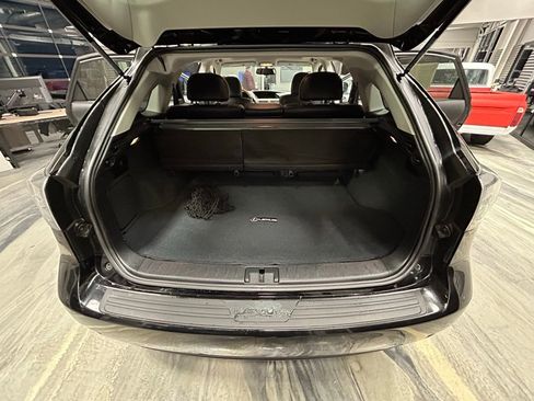 Used 2011 Lexus RX 350 AWD w/ Premium Pkg image 46