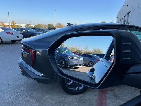 Used 2025 Hyundai Kona SEL image 19