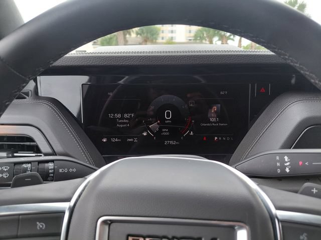 Used 2025 GMC Yukon Denali AWD/4WD image 31