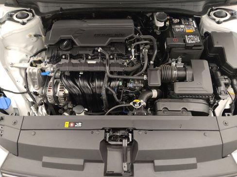 Used 2025 Kia K4 FWD image 30