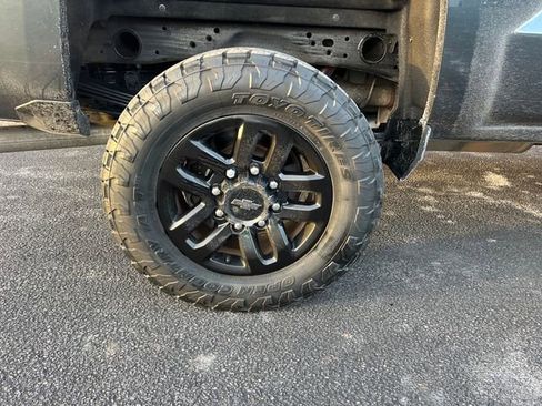 Used 2017 Chevrolet Silverado 2500 LT image 13