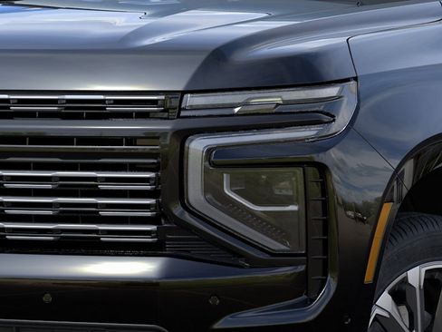 New 2026 Chevrolet Suburban High Country AWD/4WD image 10