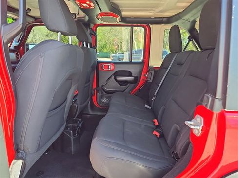 Used 2020 Jeep Wrangler Unlimited Sport S image 13