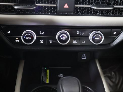 Used 2025 Honda HR-V EX-L image 40