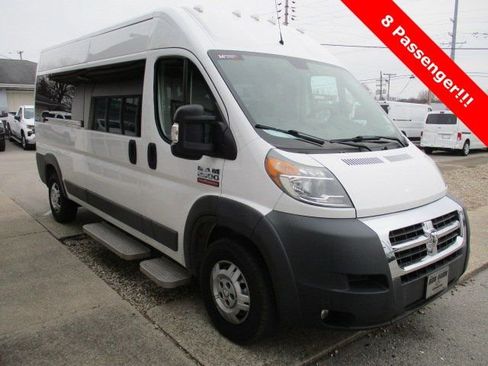 Used 2017 RAM ProMaster 2500 w/ Premium Appearance Group image 3