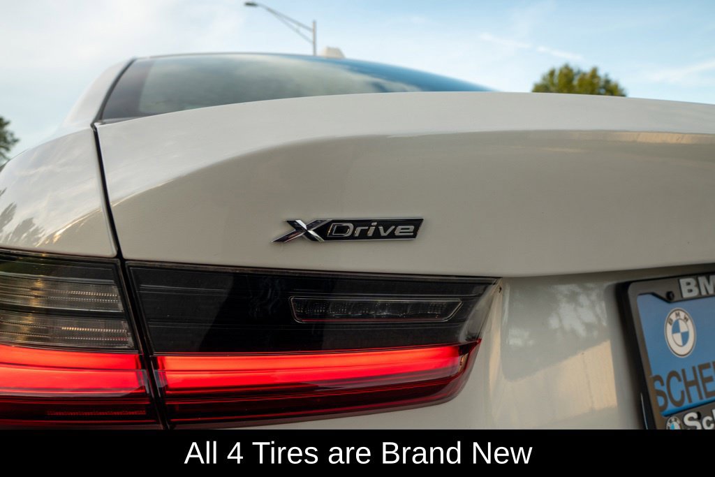 Certified 2023 BMW 330i xDrive Sedan w/ Premium Package AWD/4WD image 6