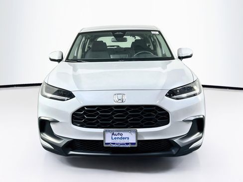 Used 2024 Honda HR-V LX image 2