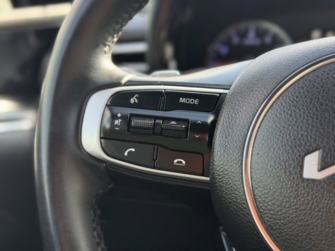 Used 2023 Kia K5 GT image 24