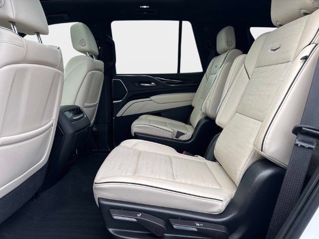 Used 2021 Cadillac Escalade Sport AWD/4WD image 12