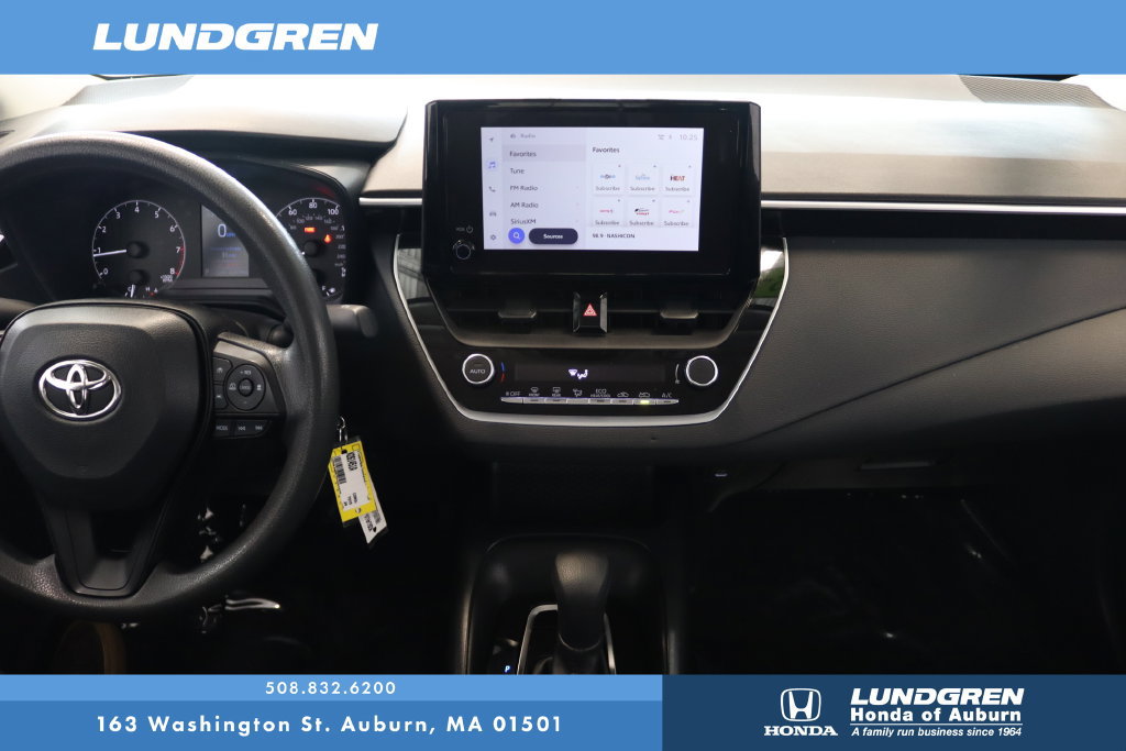 Used 2024 Toyota Corolla LE FWD image 18