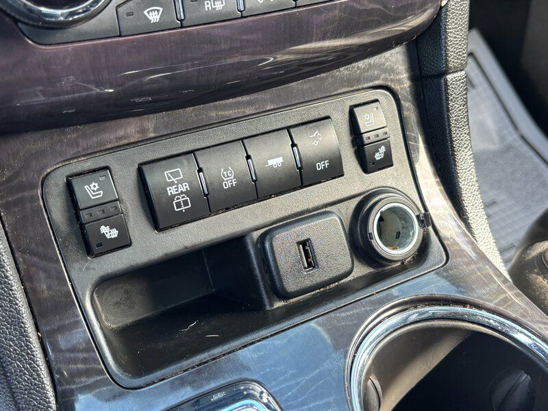 Used 2016 Buick Enclave Premium w/ Experience Buick Package AWD/4WD image 16