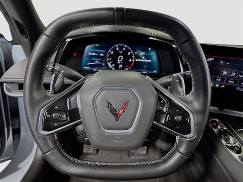 Used 2023 Chevrolet Corvette Stingray Coupe w/ Z51 Performance Package image 19