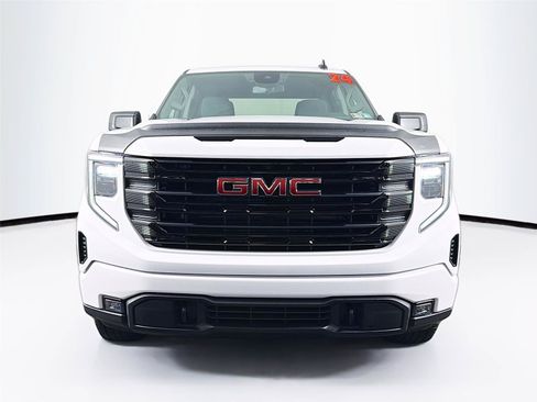 Used 2024 GMC Sierra 1500 Elevation AWD/4WD image 6