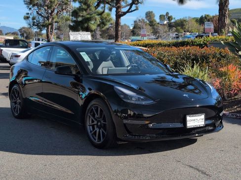 Used 2021 Tesla Model 3 Long Range image 3