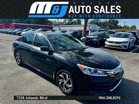 Used 2017 Honda Accord LX image 1