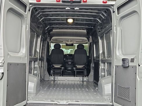 New 2026 RAM ProMaster 2500 w/ Convenience Group FWD image 23