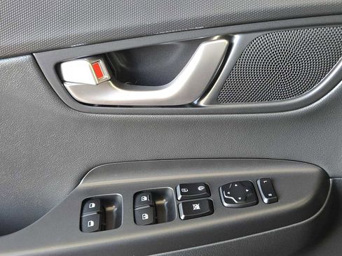 Certified 2023 Hyundai Kona Limited w/ Cargo Package FWD image 21