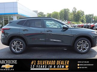 New 2026 Chevrolet Trax LT w/ LT Convenience Package FWD video 1