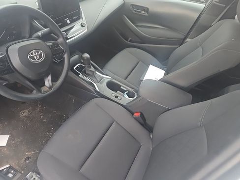 Used 2023 Toyota Corolla LE image 12
