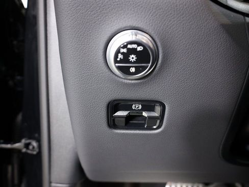 Used 2026 Mercedes-Benz GLC 300 4MATIC image 18