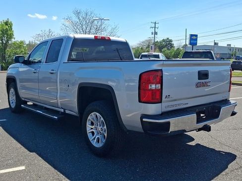 Used 2019 GMC Sierra 1500 SLE w/ SLE Value Package AWD/4WD image 4