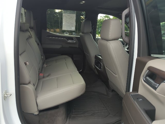 Used 2024 GMC Sierra 1500 SLT w/ SLT Premium Plus Package AWD/4WD image 14