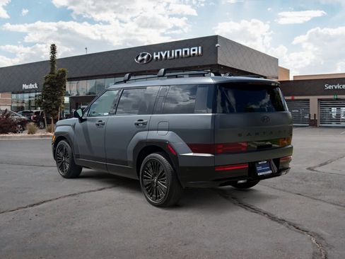 Used 2025 Hyundai Santa Fe Calligraphy image 3