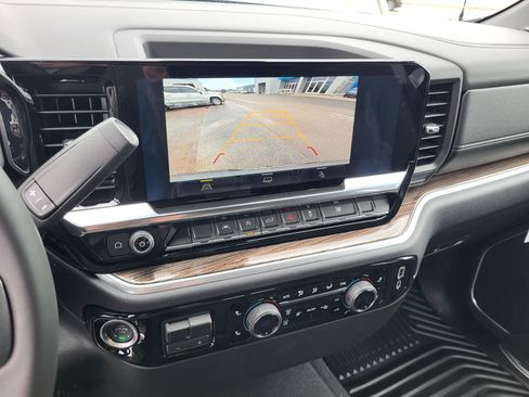 New 2026 Chevrolet Silverado 1500 LT w/ Texas Edition Plus RWD image 18