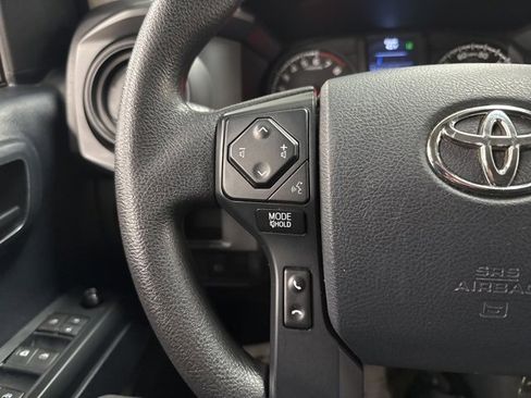 Used 2019 Toyota Tacoma SR image 21
